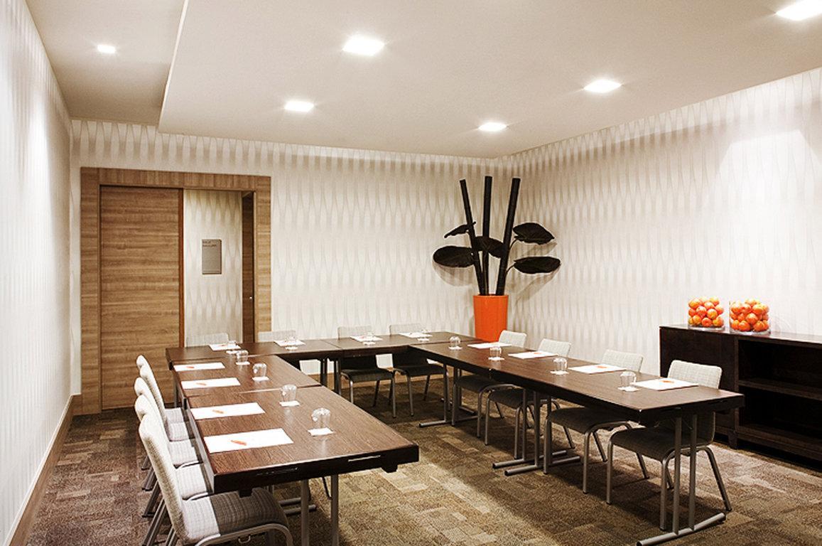 Hotel Thotel Lamezia 4*